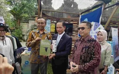 Dari Menteri Hanif hingga Irfan Hakim Kunjungi Booth Burung Indonesia di TMII